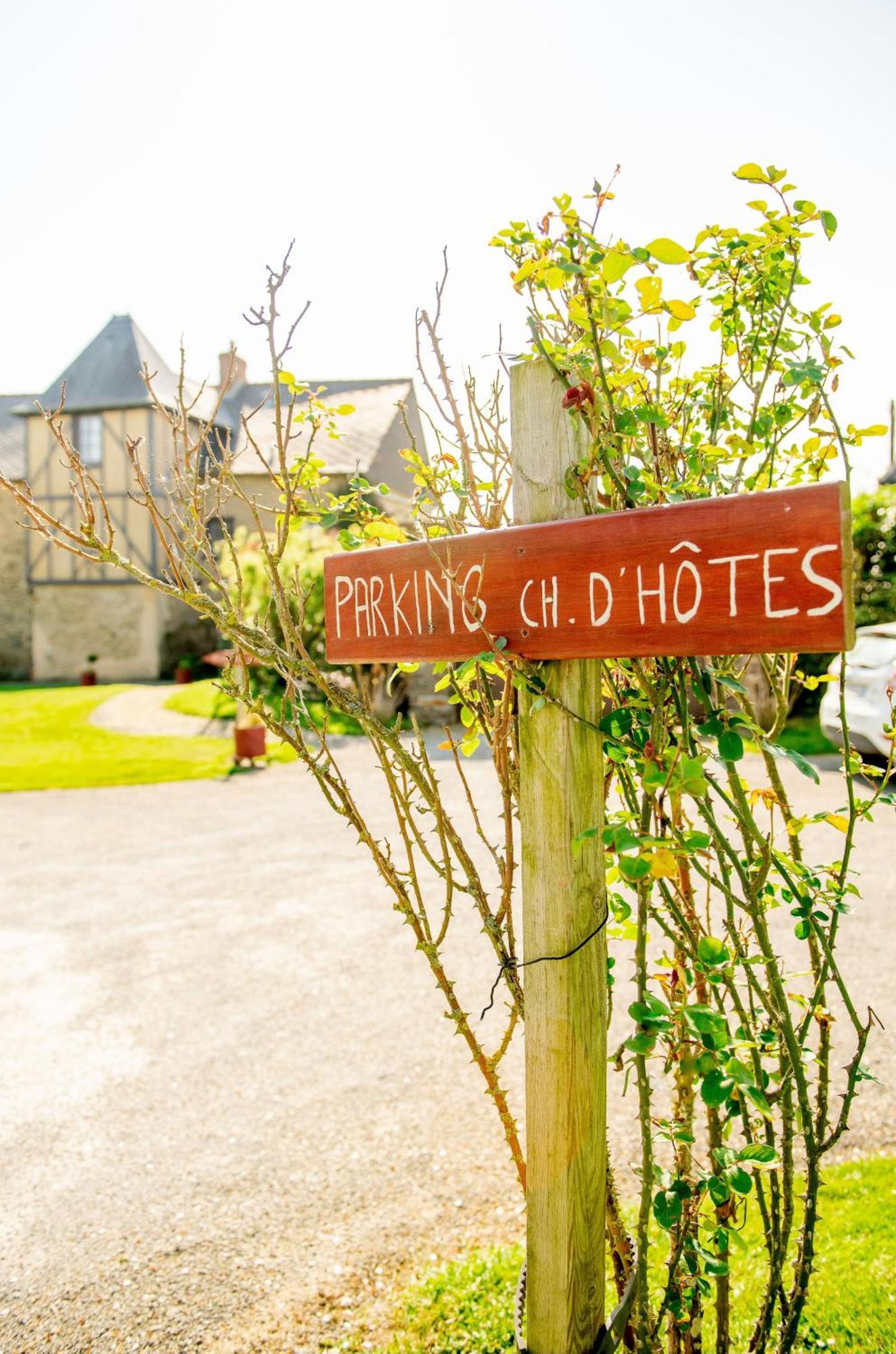 Appart' D'Hotes , Ch Et Gite Au Manoir De La Haute Pilais Chantepie Exterior foto